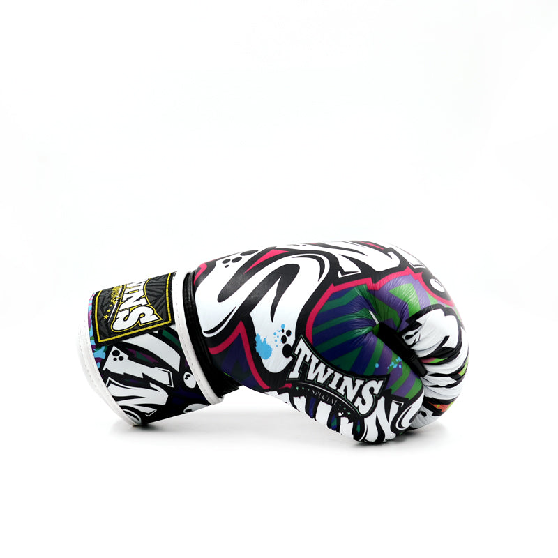 Twins "GRAFFIT" ファンシーボクシンググローブ 新モデル - FBGVL4-68
