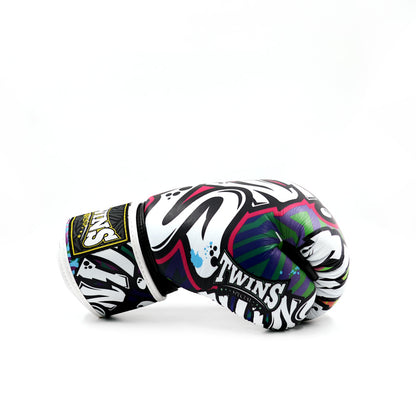 Twins "GRAFFIT" ファンシーボクシンググローブ 新モデル - FBGVL4-68